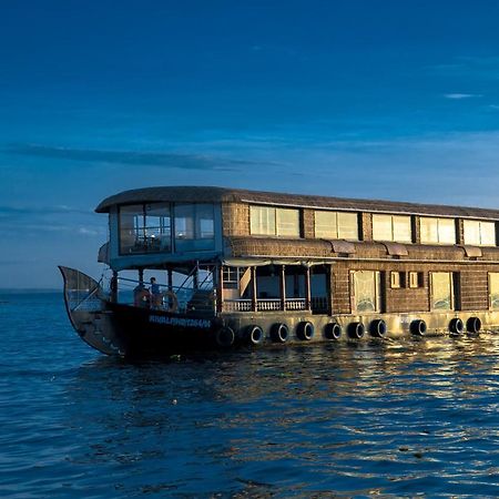 Harmony Houseboats Ξενοδοχείο Alappuzha Εξωτερικό φωτογραφία