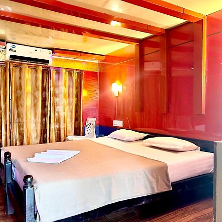 Harmony Houseboats Ξενοδοχείο Alappuzha Εξωτερικό φωτογραφία